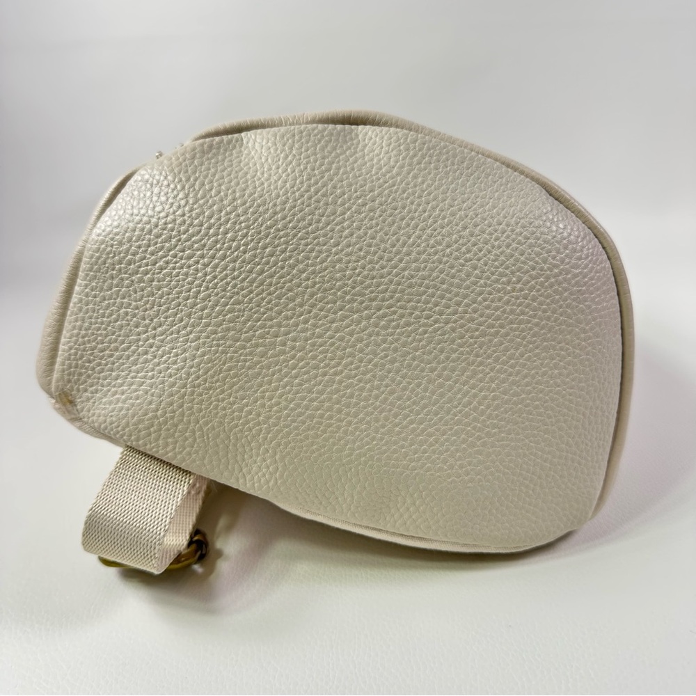 NWT Women’s The Sak Geo Ivory Leather Sling Bag/Backpack - Picture 6 of 10